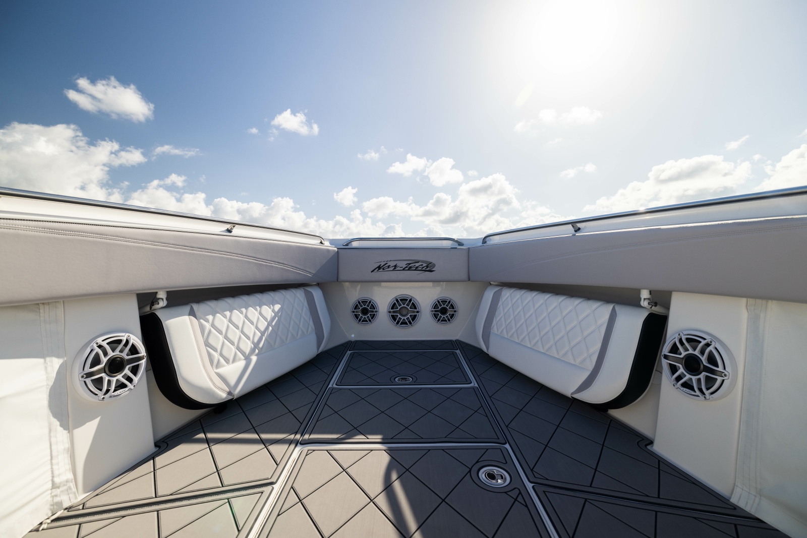 2016 Nor-Tech 392 Super Fish