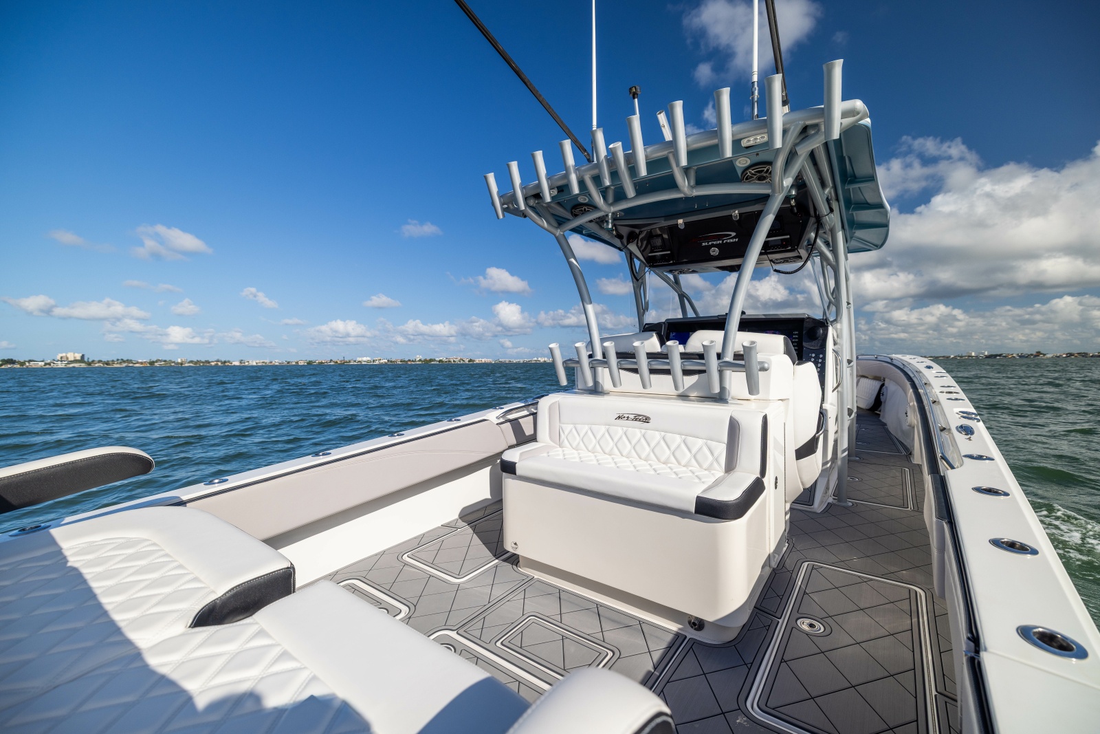 2016 Nor-Tech 392 Super Fish