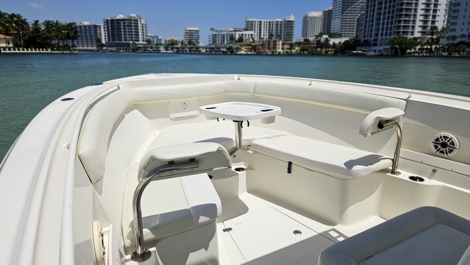 2014 Sailfish 320CC