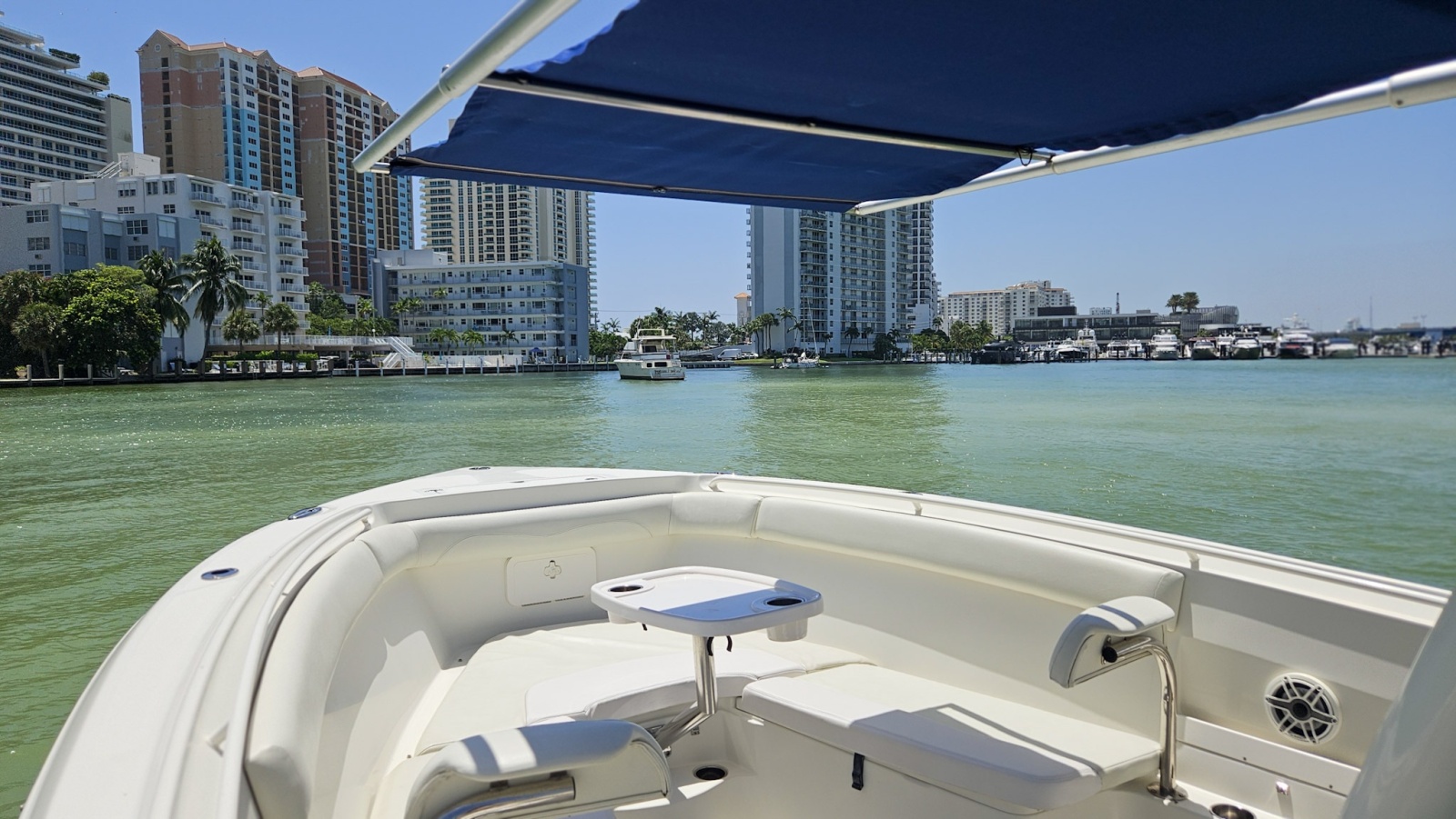 2014 Sailfish 320CC