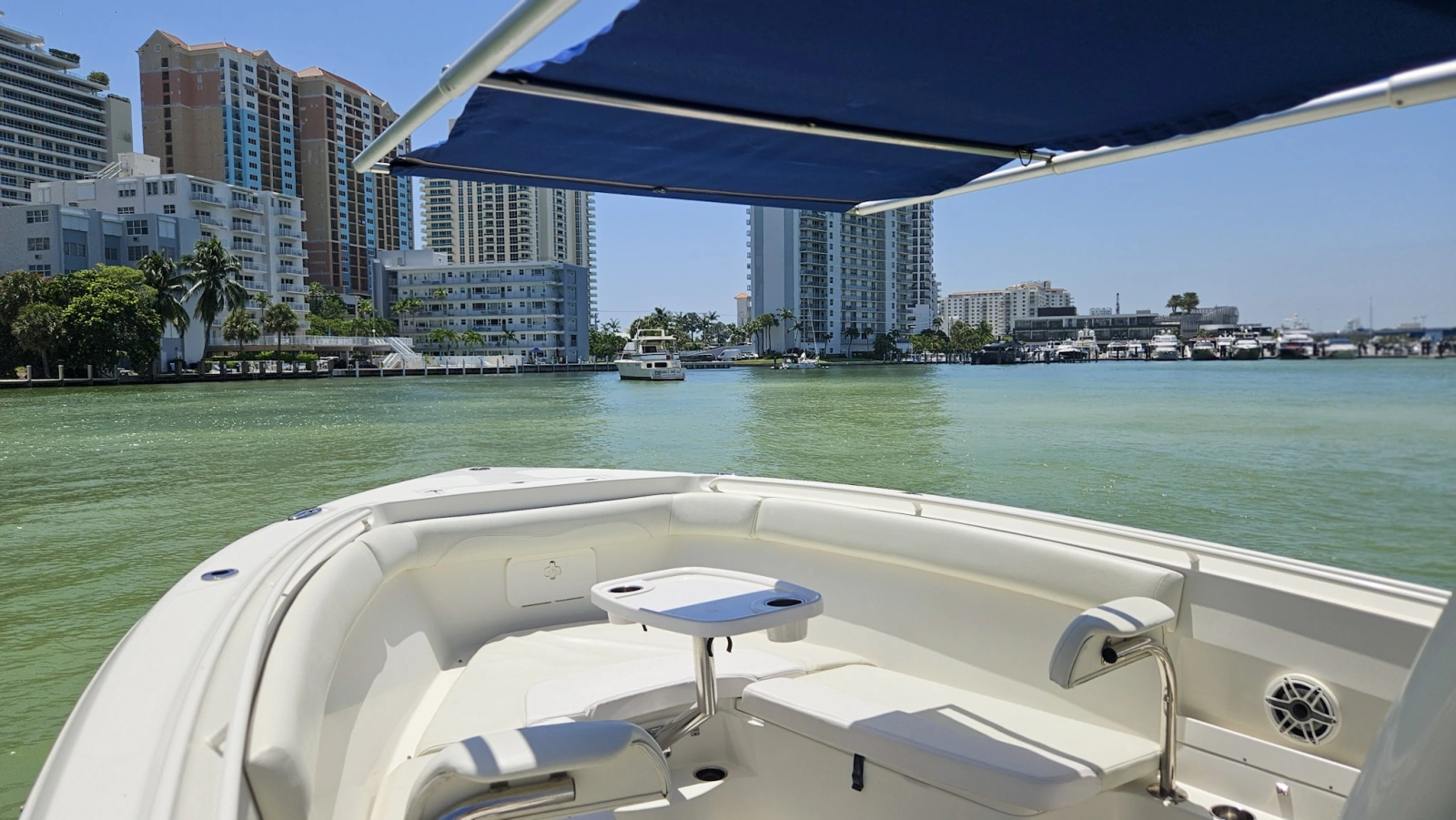 2014 Sailfish 320CC