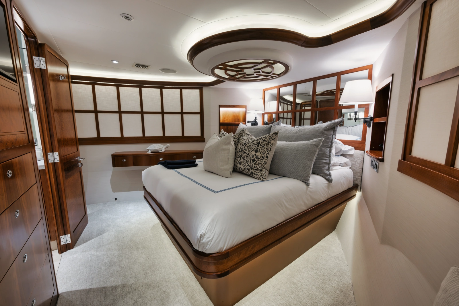 2003 Westport Raised Pilothouse MY