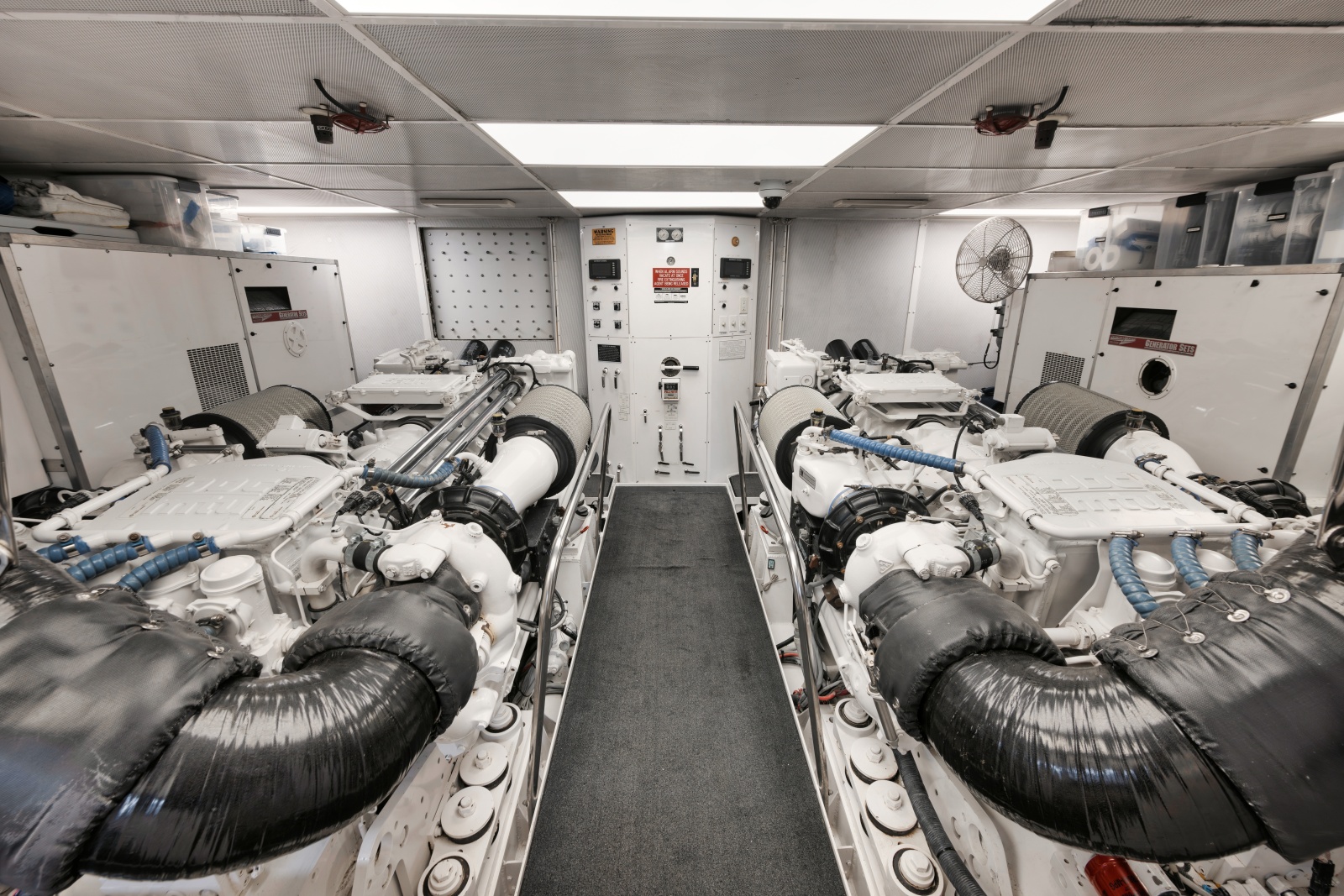 2003 Westport Raised Pilothouse MY