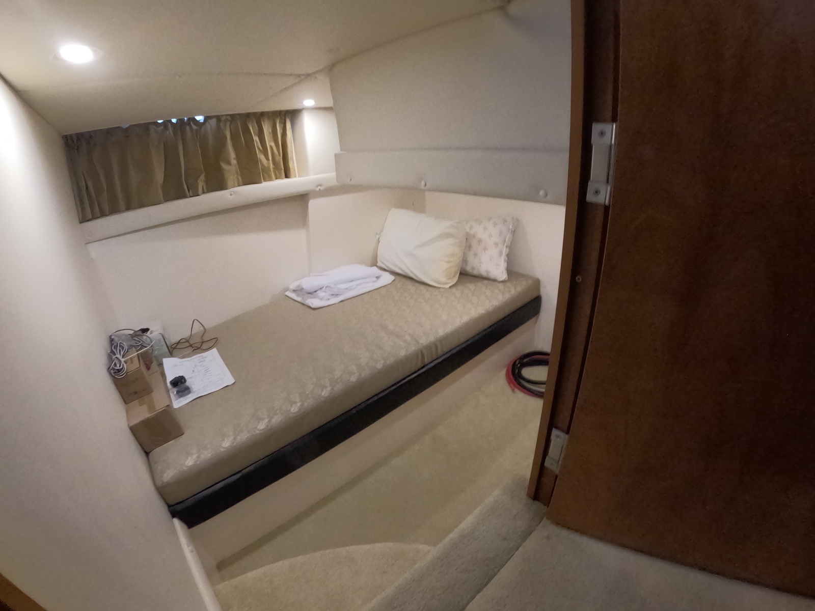 2002 Carver 466 Motor Yacht