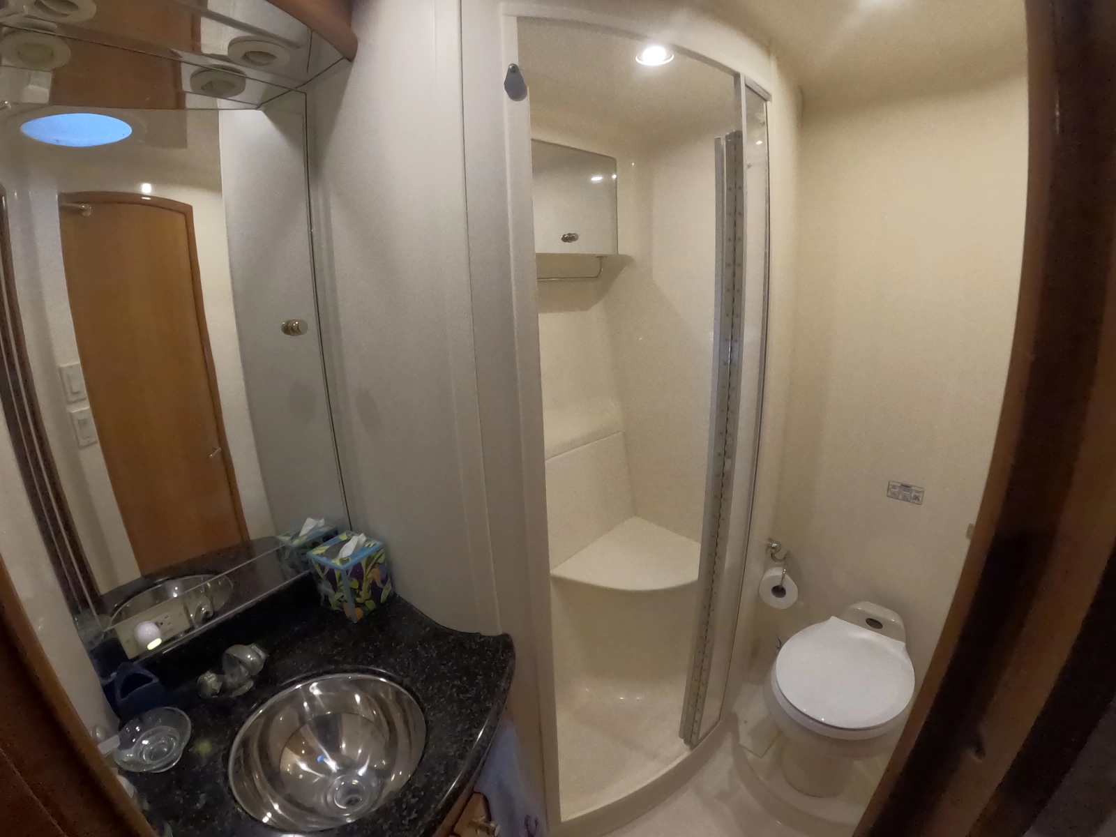 2002 Carver 466 Motor Yacht