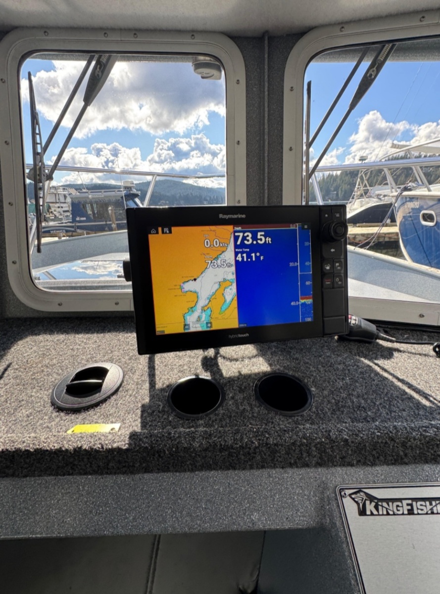 2018 KingFisher 2725 Weekender