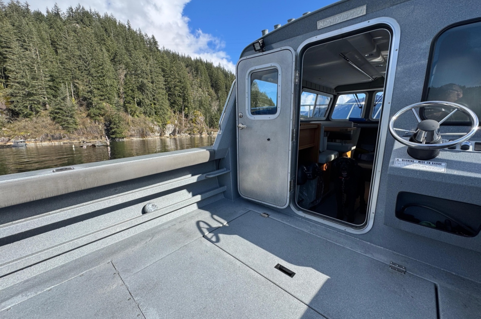 2018 KingFisher 2725 Weekender