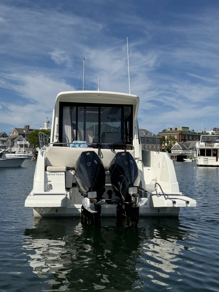 2021 Beneteau Antares