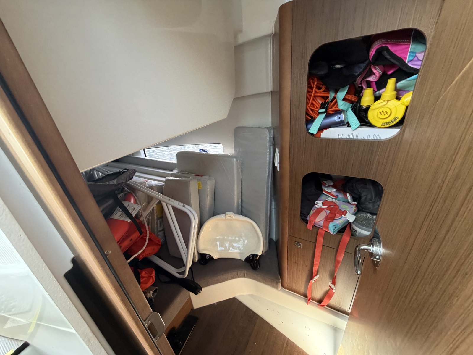 2021 Beneteau Antares