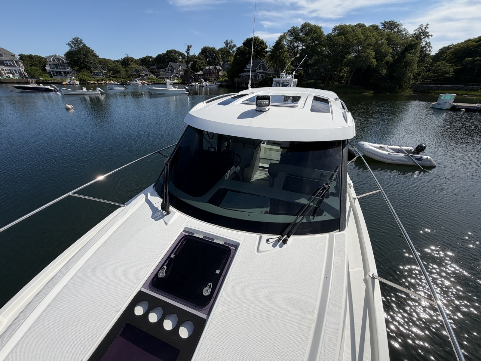 2021 Beneteau Antares