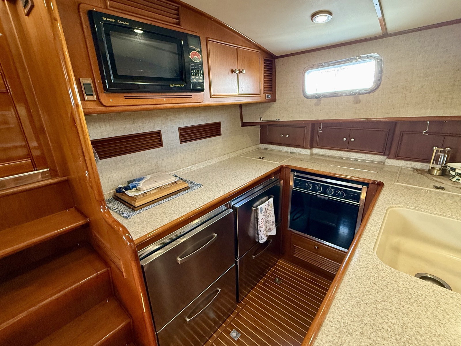 2003 Grand Banks 49 Eastbay HX