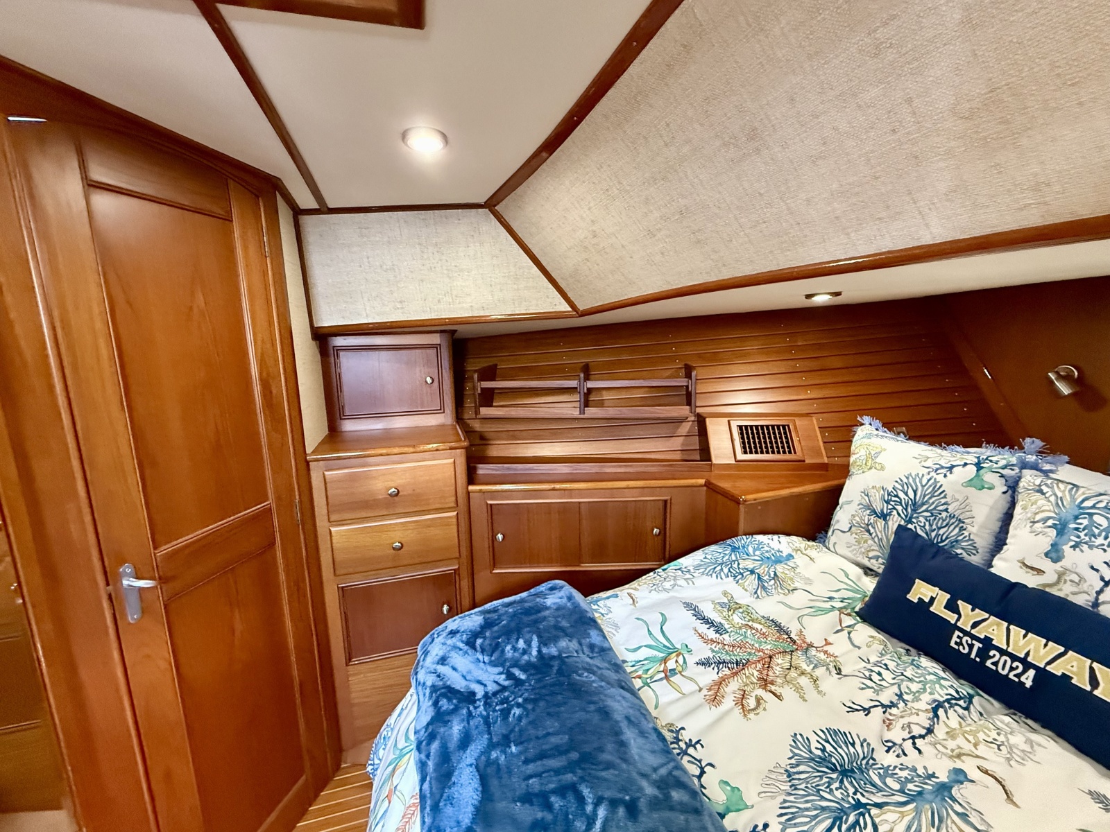 2003 Grand Banks 49 Eastbay HX