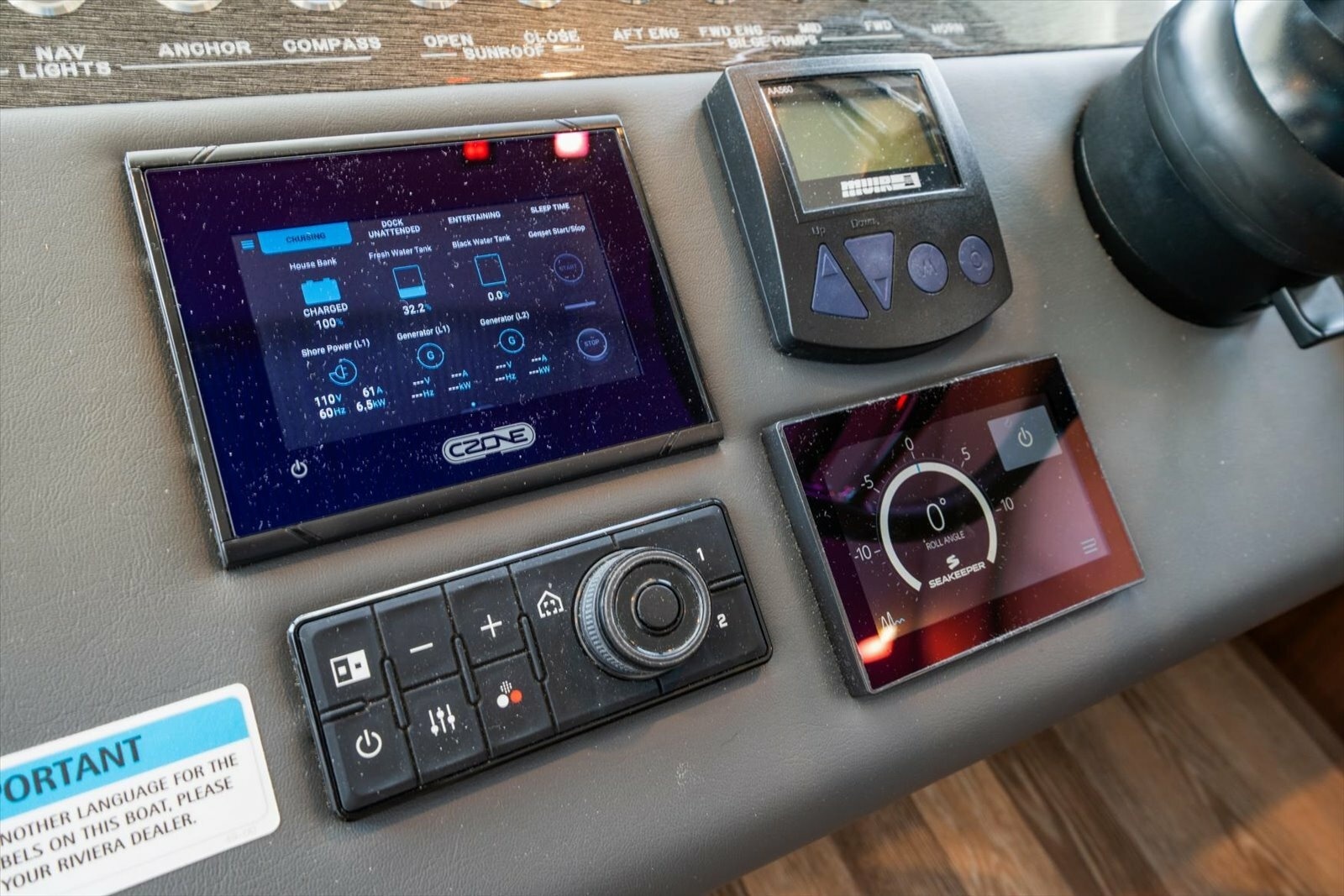 2023 Riviera 5400 Sport Yacht