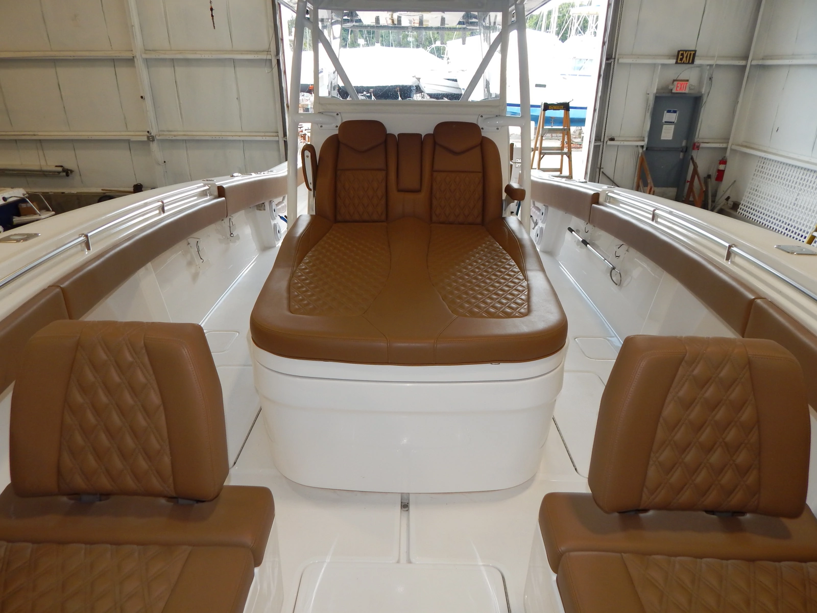 2024 Invincible 39 Open Fisherman
