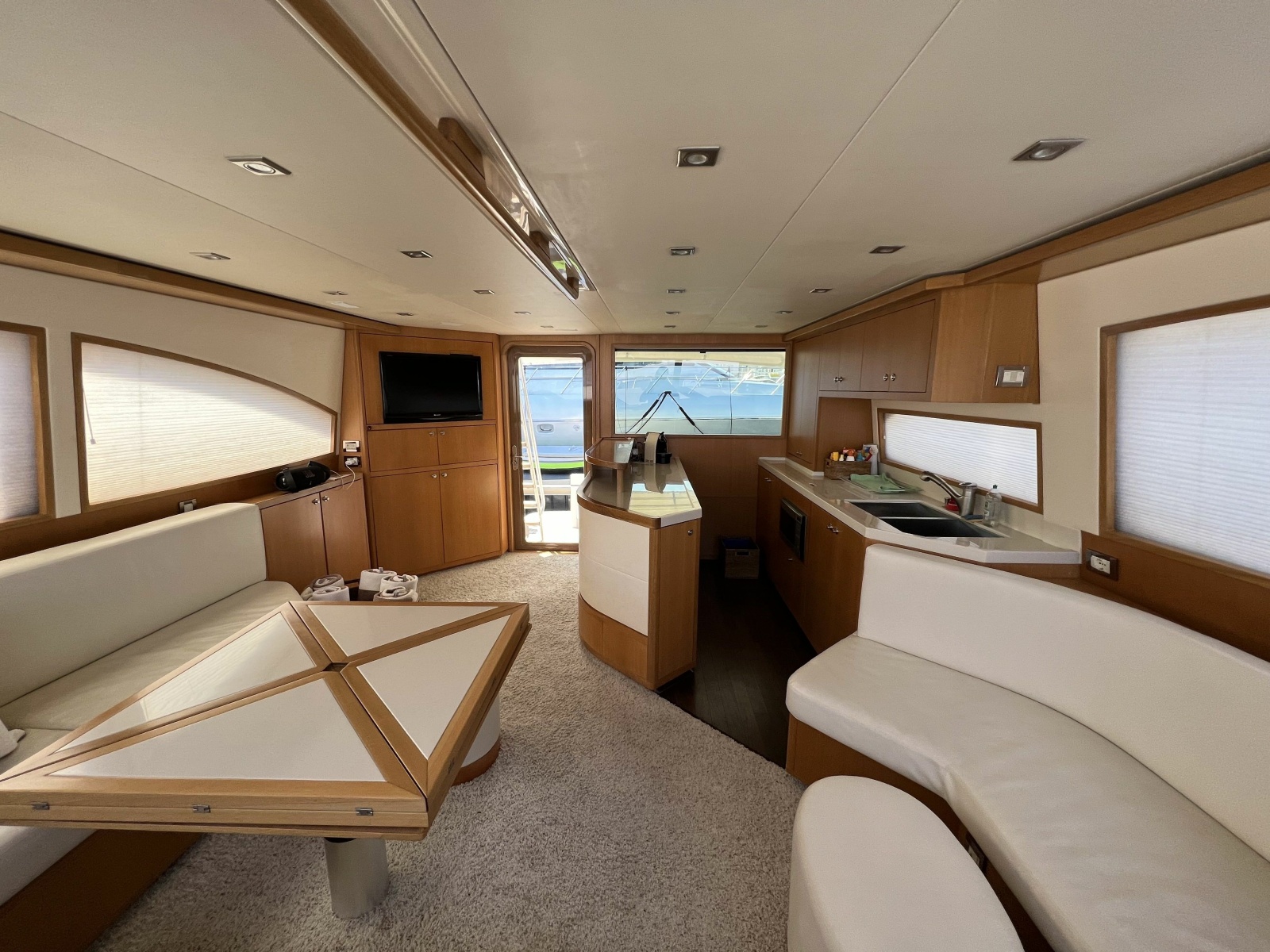 2010 Bertram 540