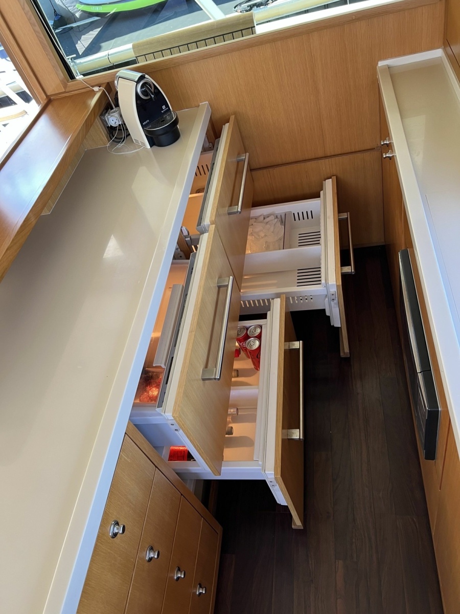 2010 Bertram 540