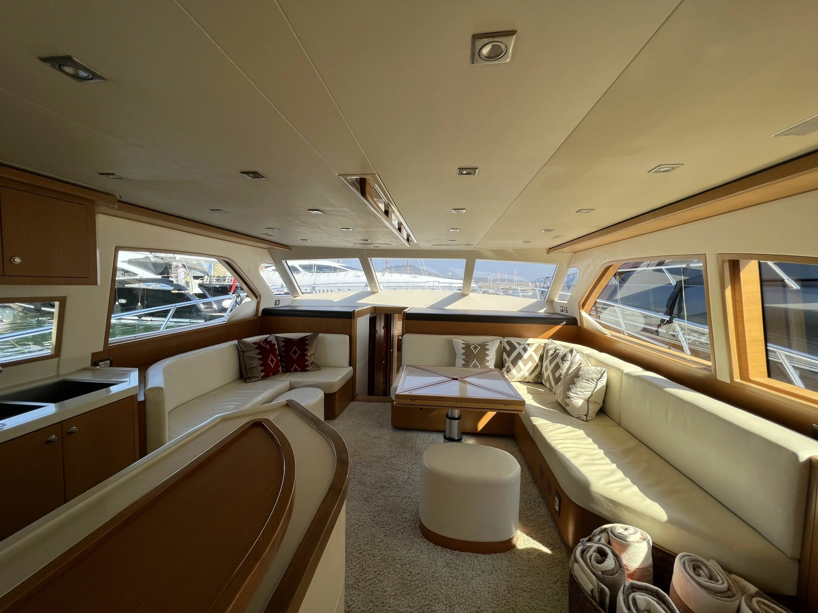 2010 Bertram 540