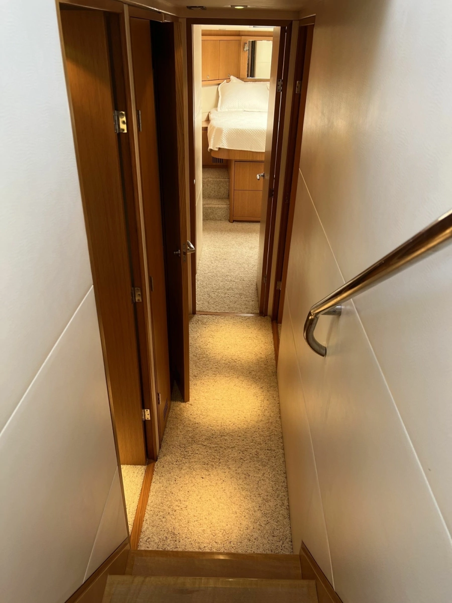 2010 Bertram 540