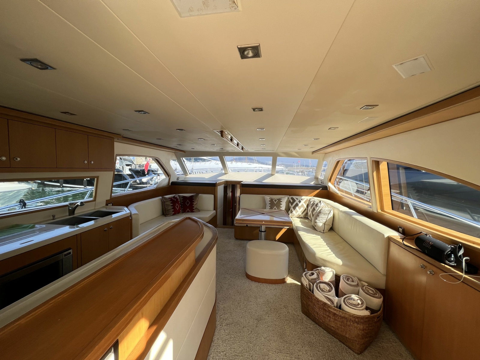 2010 Bertram 540
