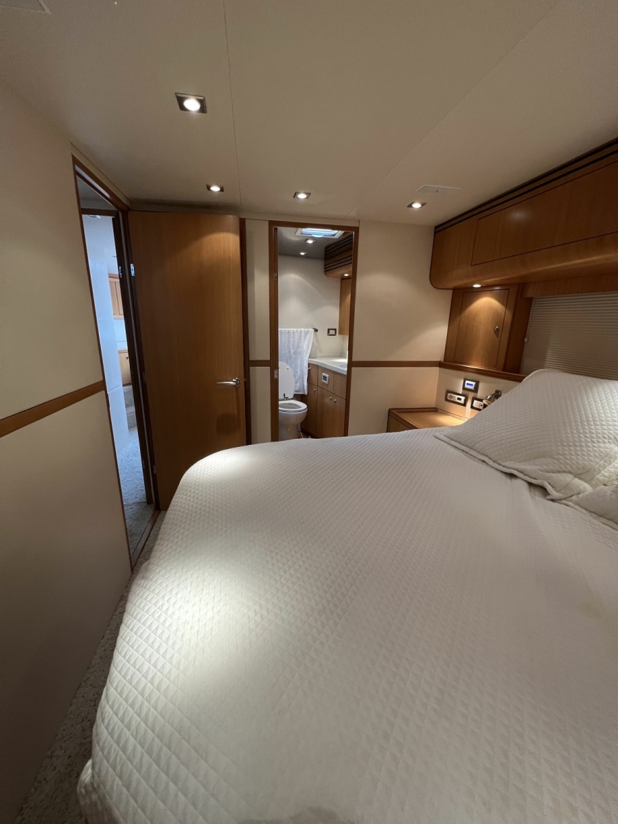 2010 Bertram 540