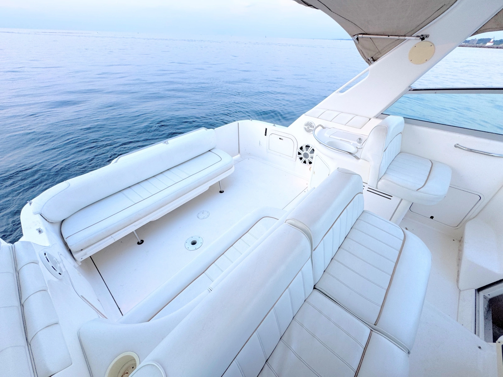 1997 Sea Ray 330 Sundancer