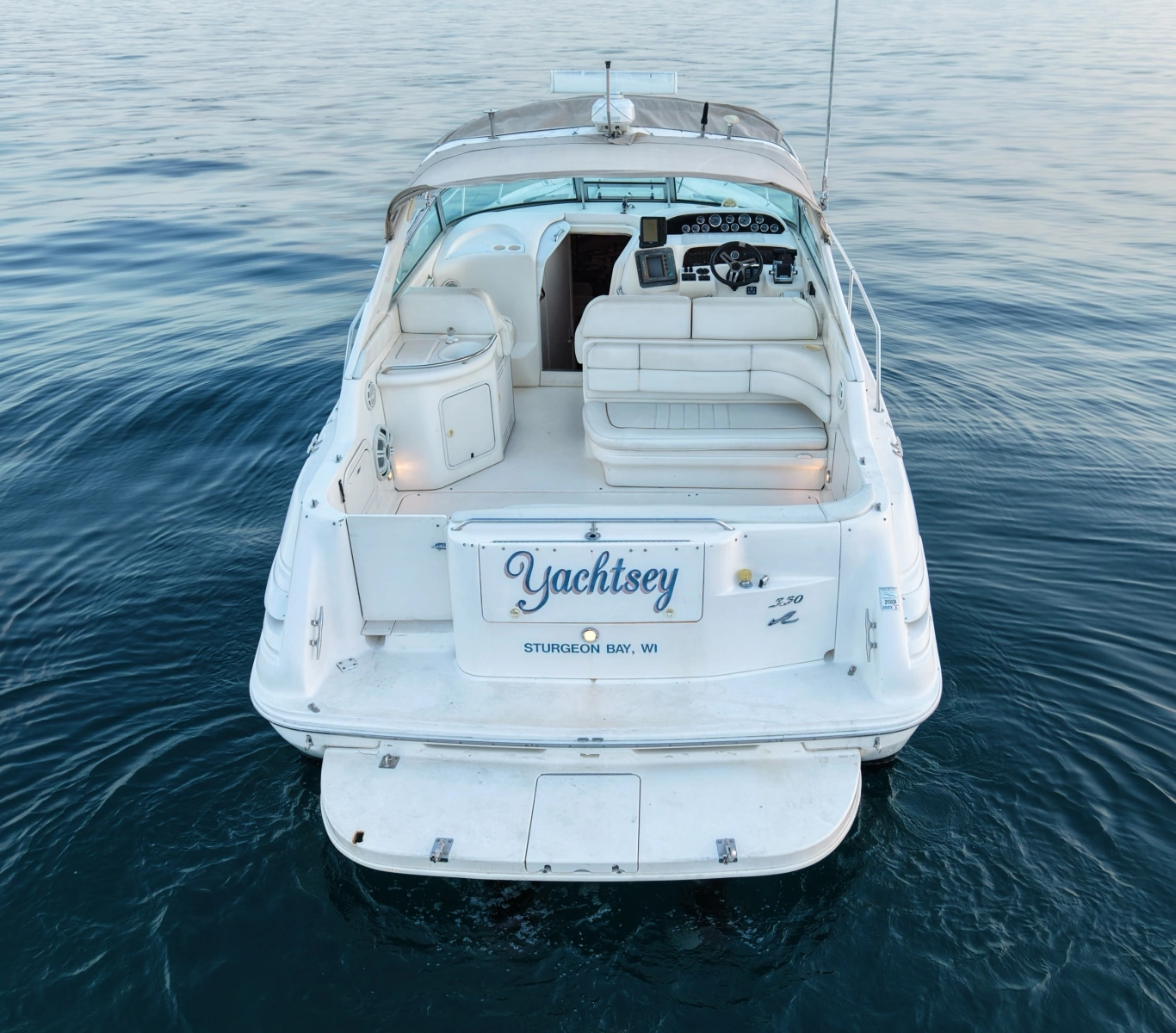 1997 Sea Ray 330 Sundancer