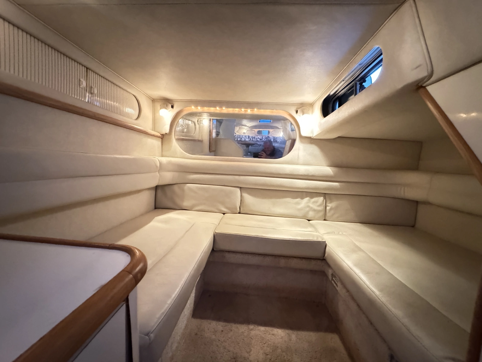 1997 Sea Ray 330 Sundancer