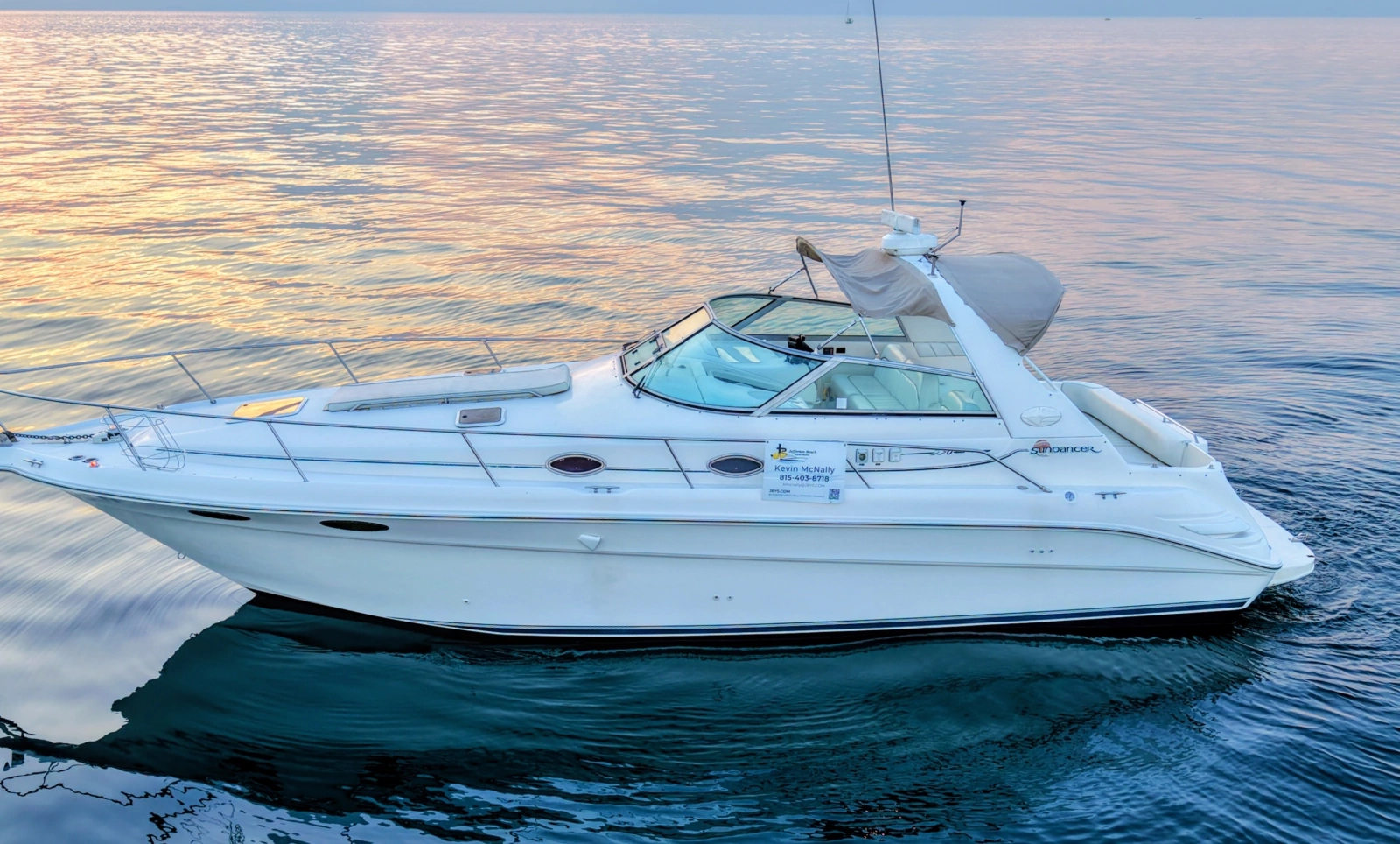1997 Sea Ray 330 Sundancer