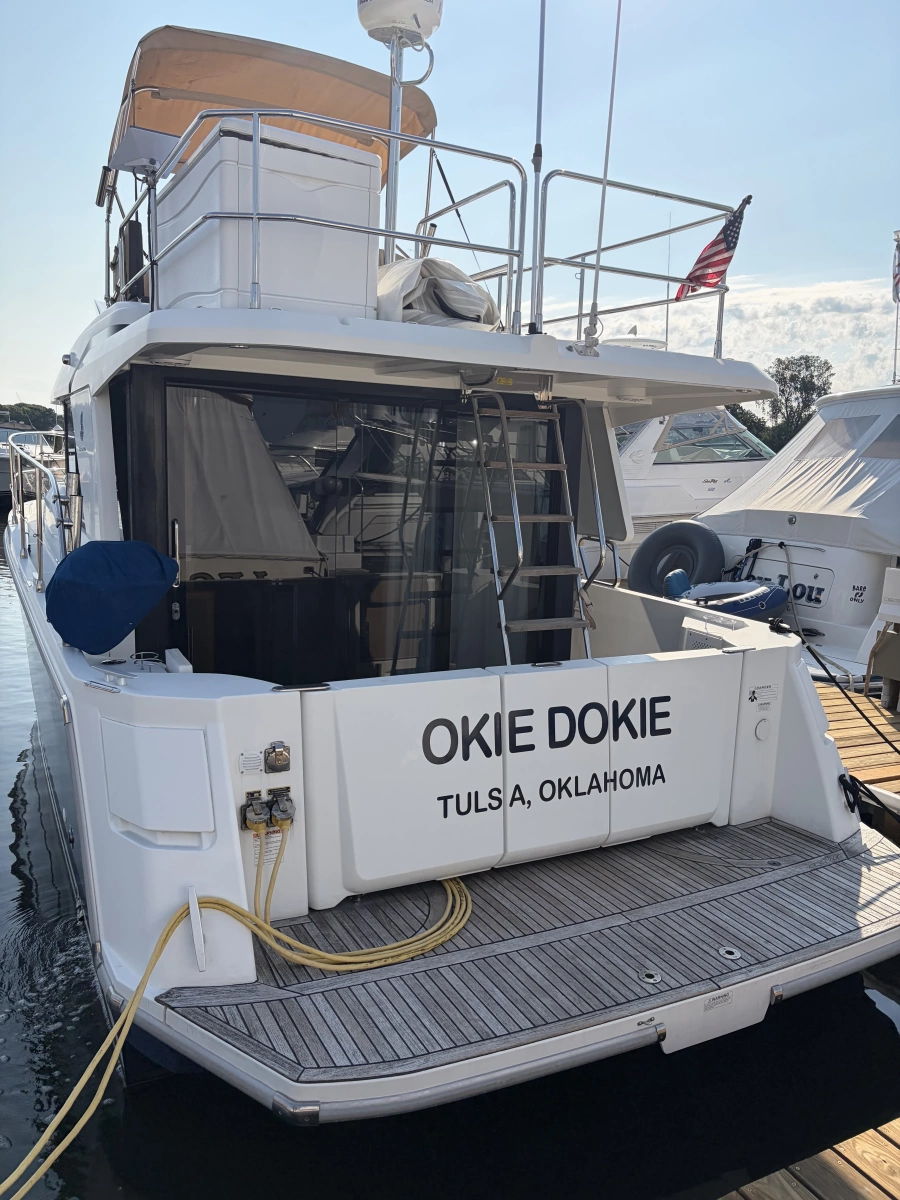 2017 Beneteau SWIFT TRAWLER 30