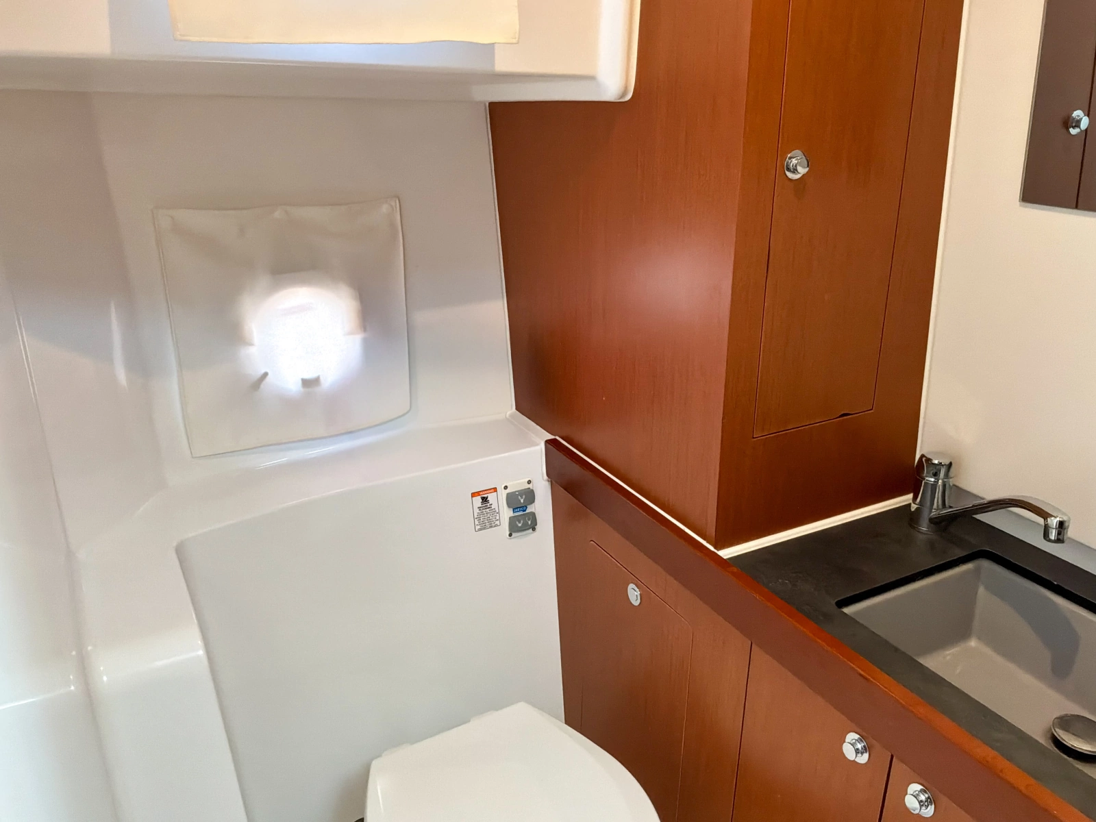 2017 Beneteau SWIFT TRAWLER 30