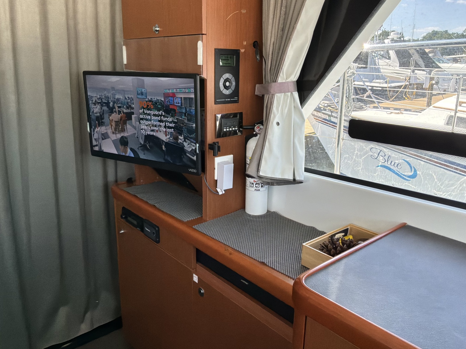 2017 Beneteau SWIFT TRAWLER 30