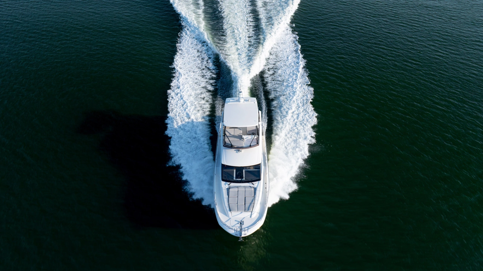 2024 Prestige 520