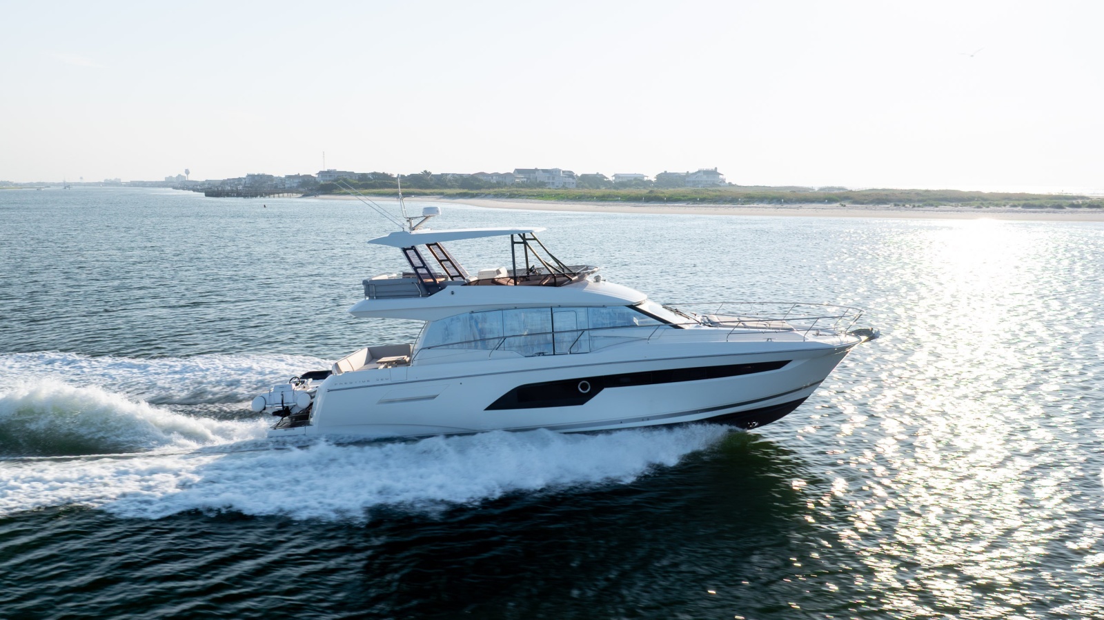 2024 Prestige 520