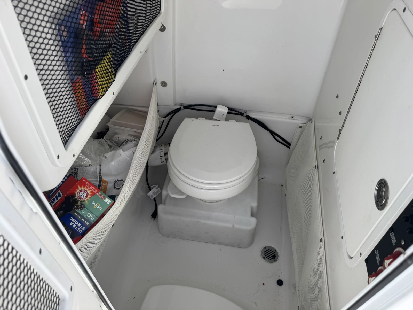 2019 Sea Hunt Gamefish 27