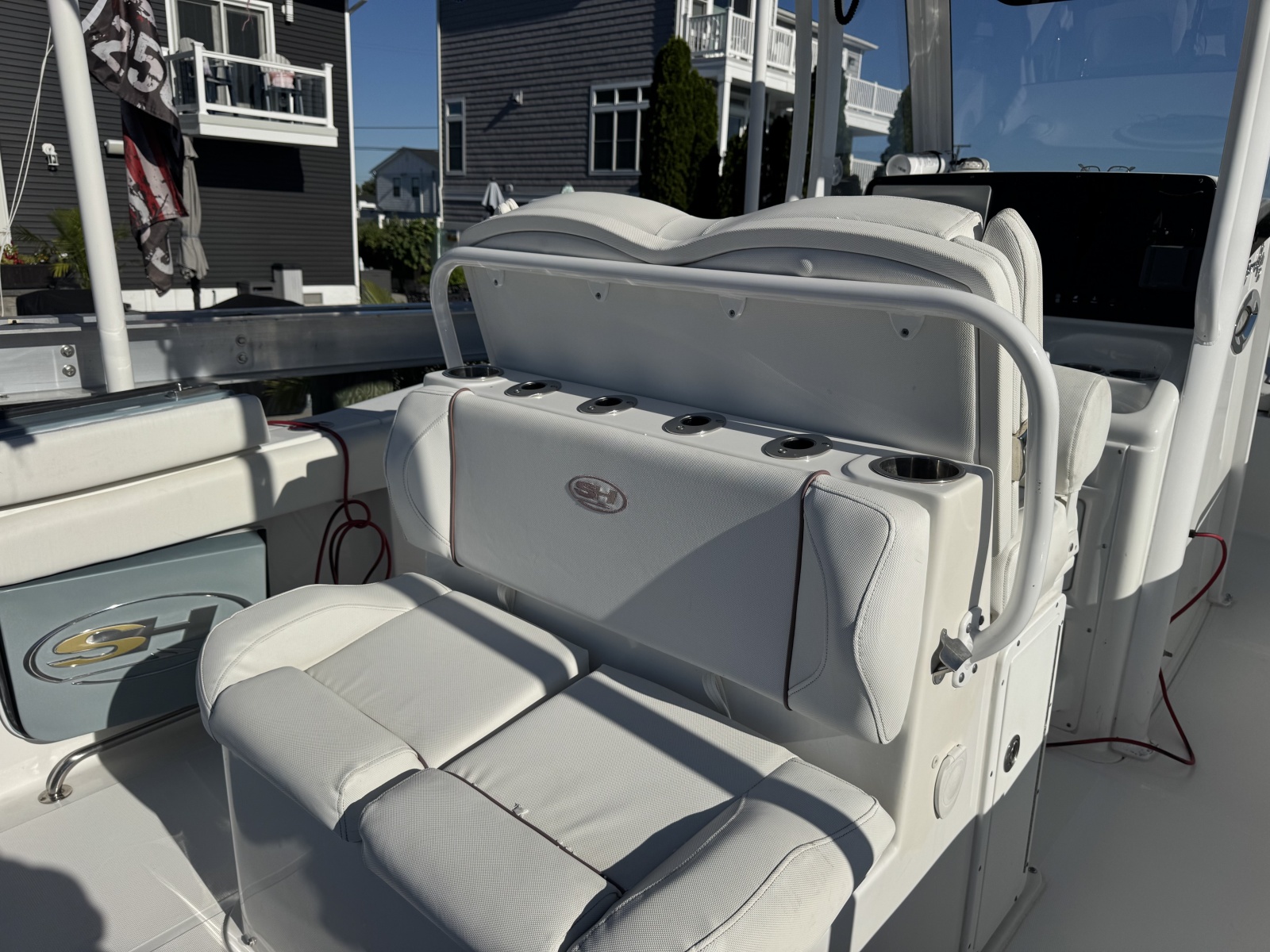 2019 Sea Hunt Gamefish 27