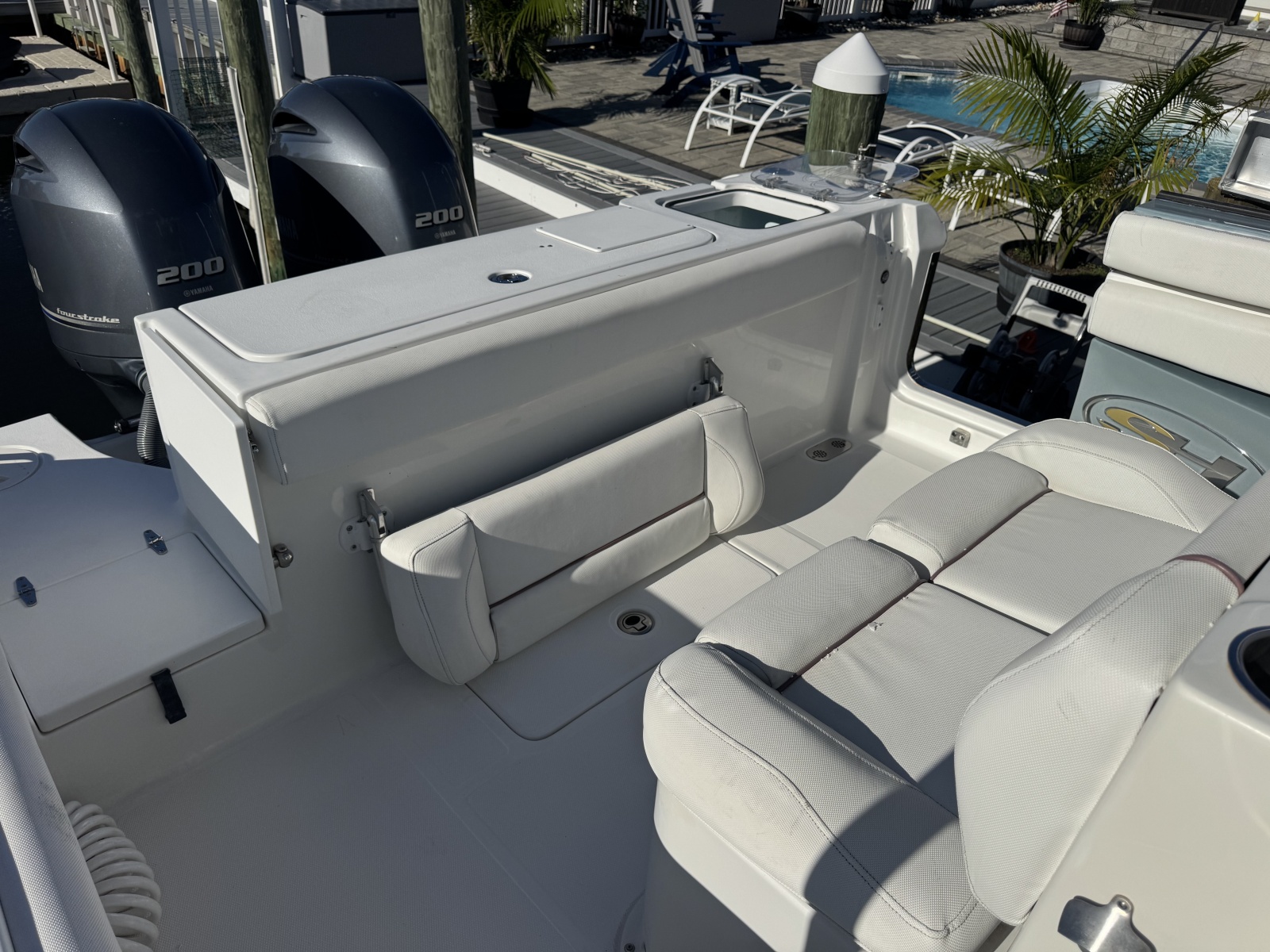 2019 Sea Hunt Gamefish 27