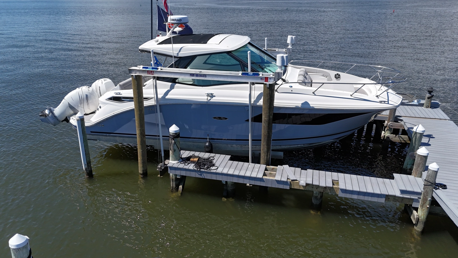 2023 Sea Ray 320 Sundancer