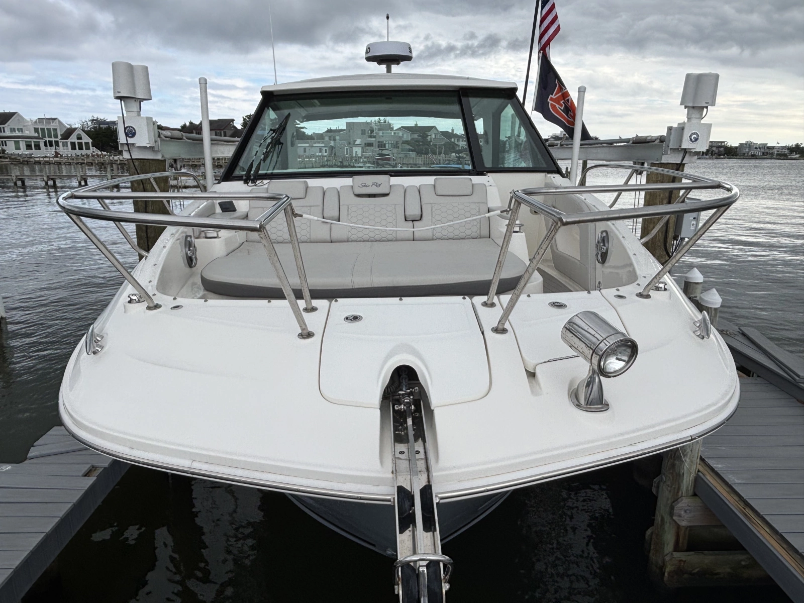 2023 Sea Ray 320 Sundancer