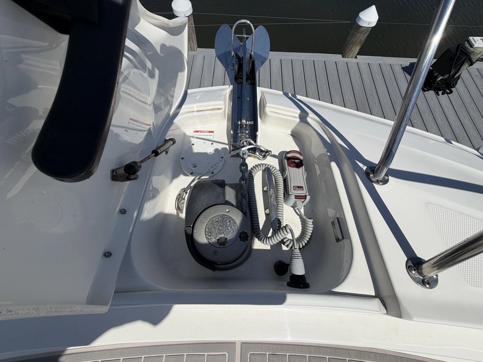 2023 Sea Ray 320 Sundancer