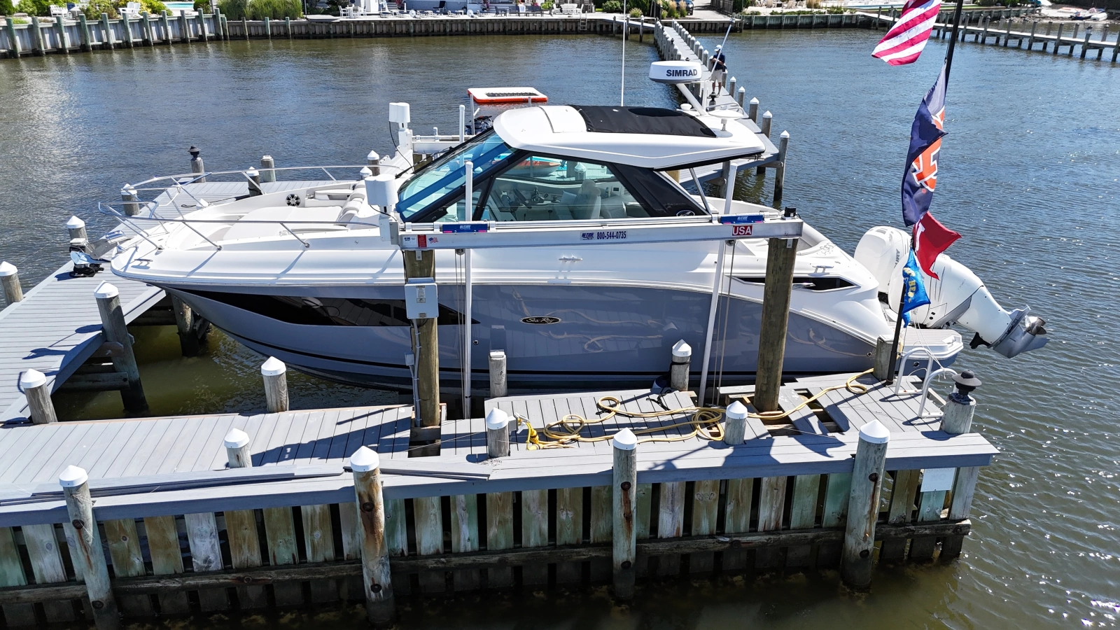 2023 Sea Ray 320 Sundancer