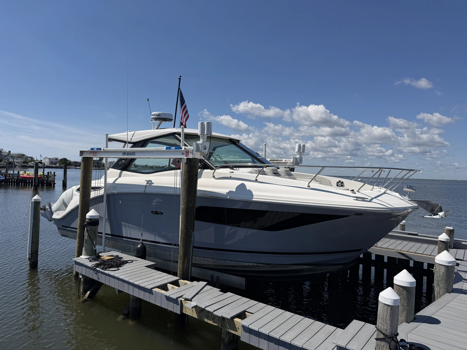 2023 Sea Ray 320 Sundancer