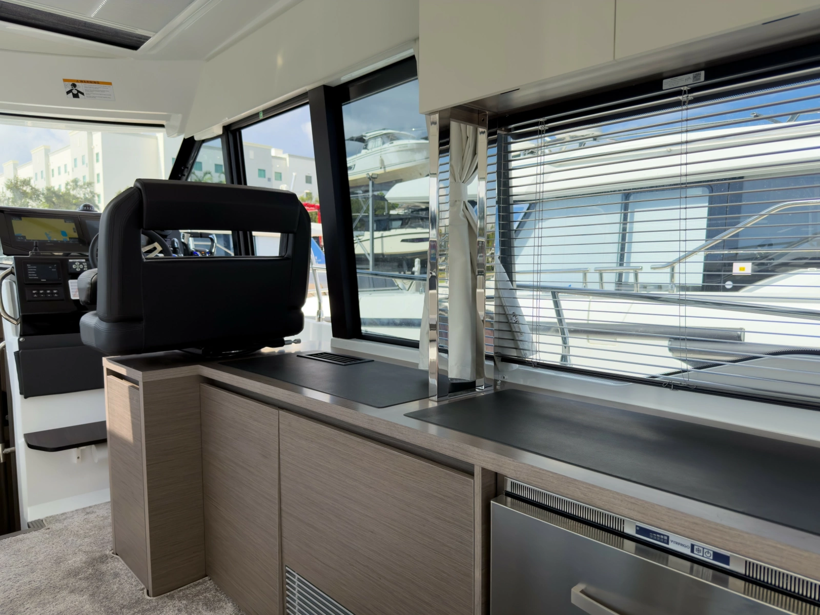 2026 Jeanneau NC 1295 Coupe