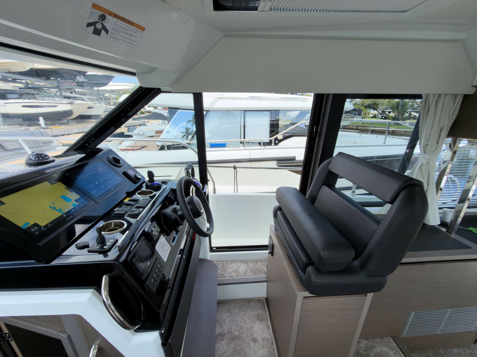 2026 Jeanneau NC 1295 Coupe