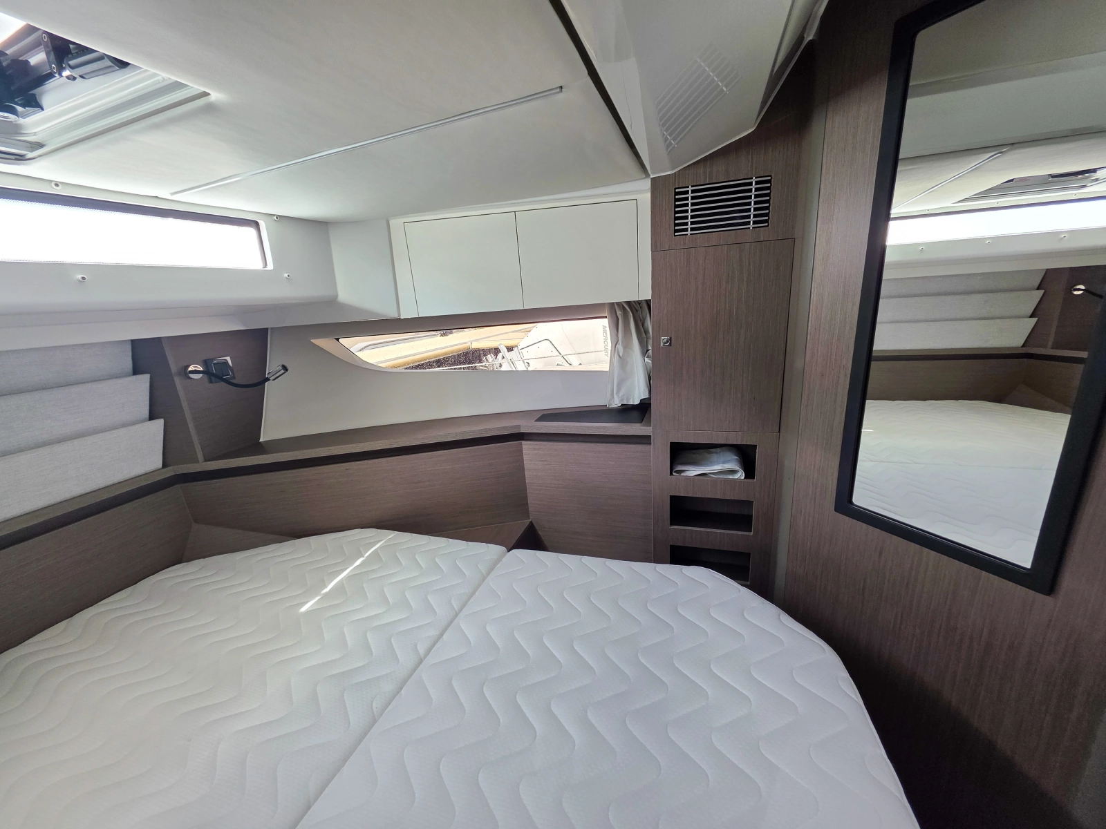 2026 Jeanneau NC 1295 Coupe