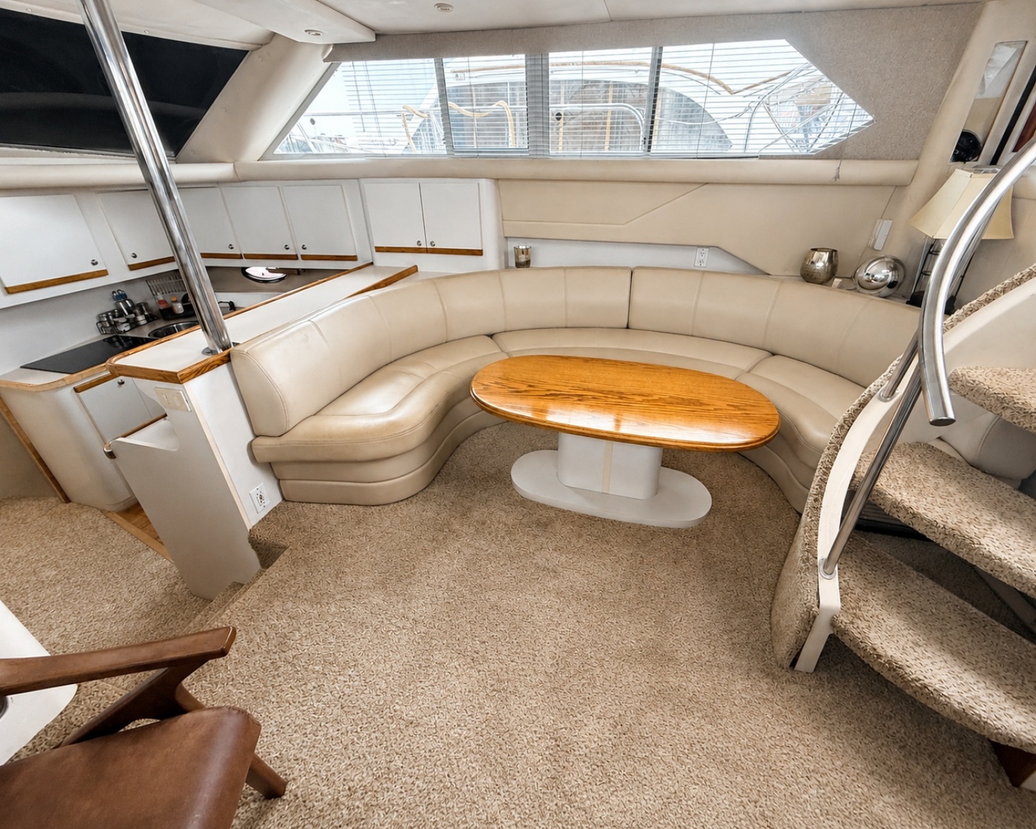 1997 Cruisers Yachts 3950