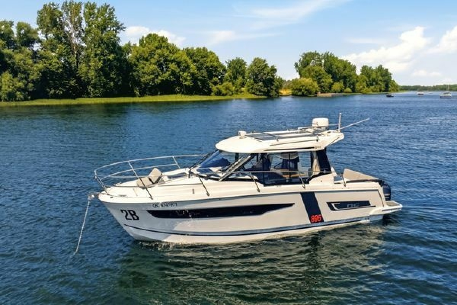 2021 Jeanneau NC 895