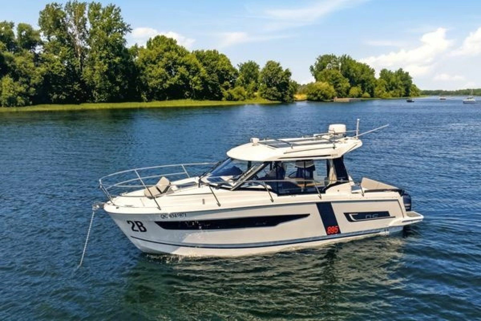 2021 Jeanneau NC 895