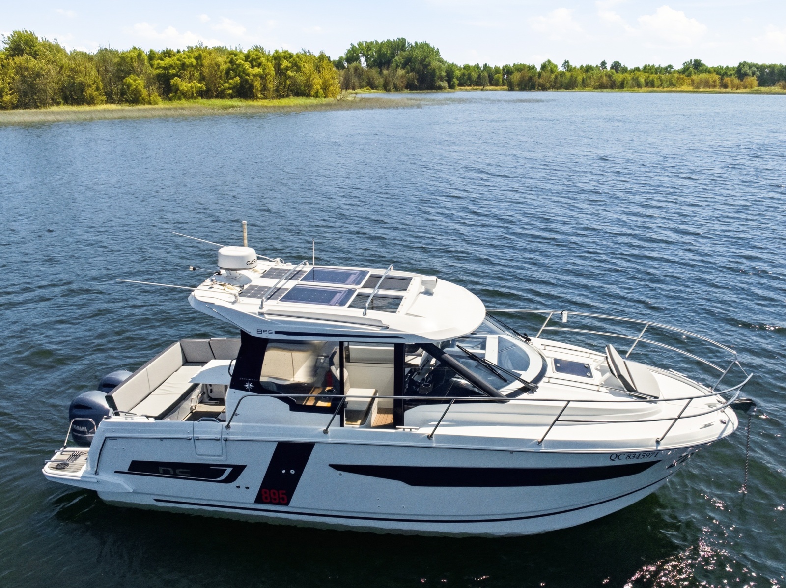 2021 Jeanneau NC 895