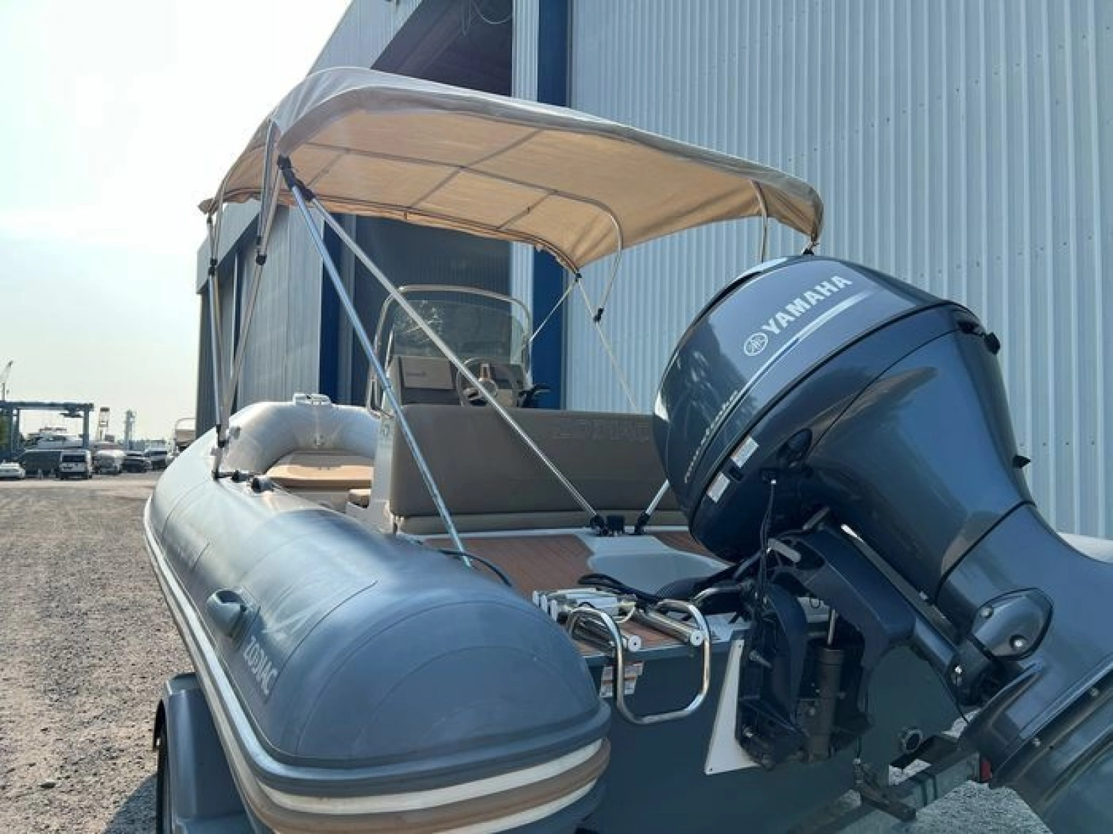 2018 Zodiac Medline 580