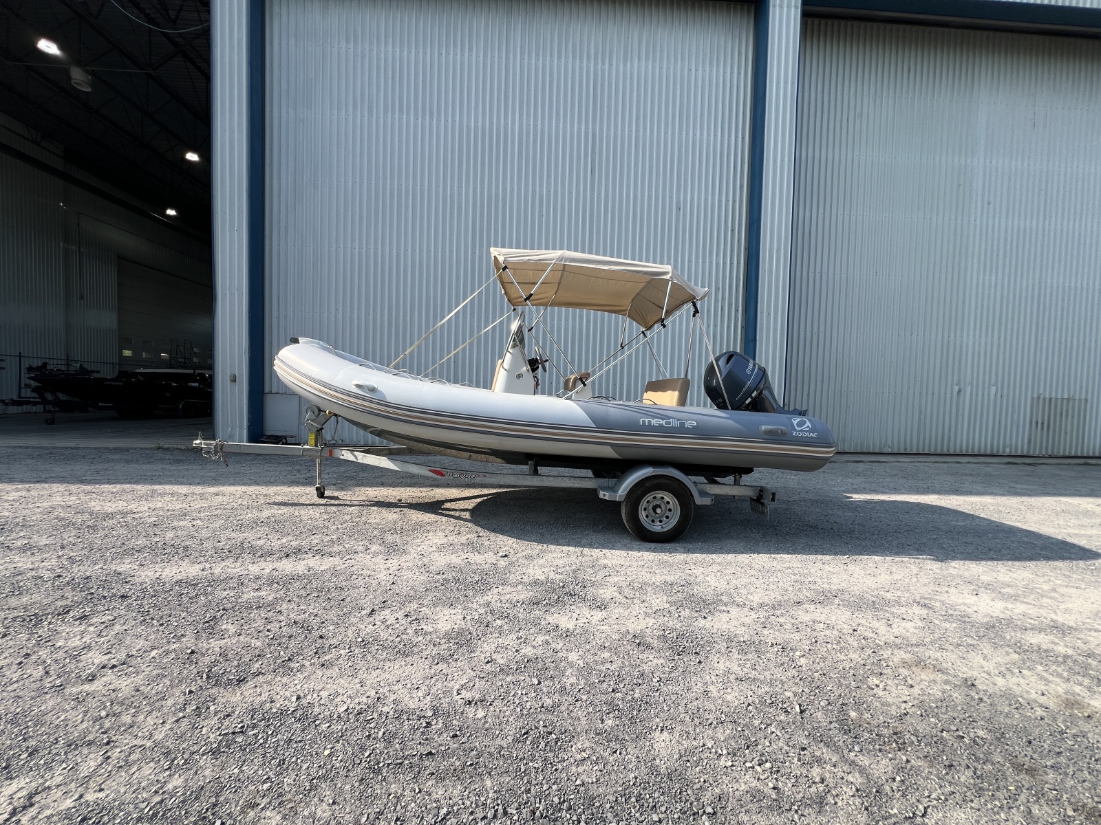 2018 Zodiac Medline 580